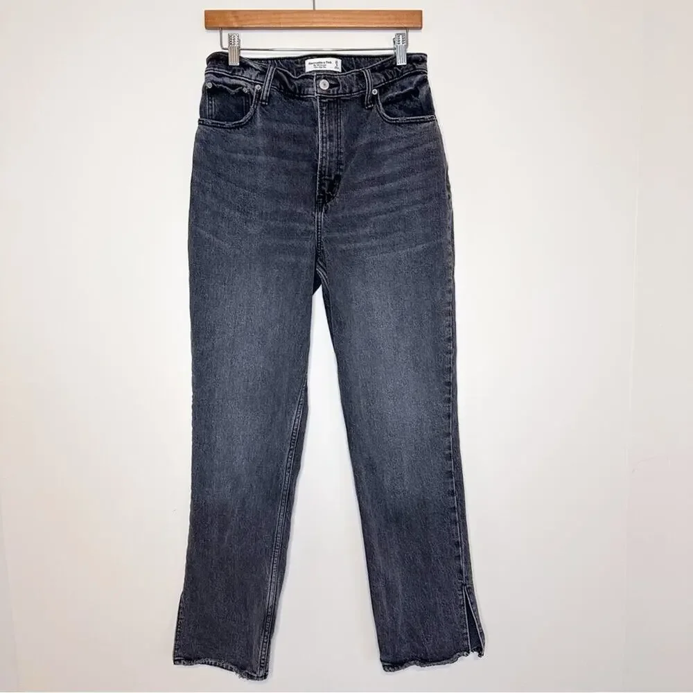 Abercrombie & Fitch The 90’s Straight Ultra High Rise Jeans